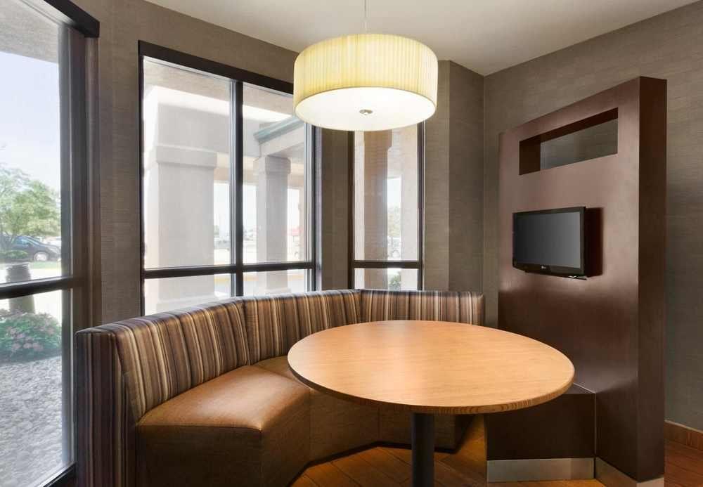 Courtyard By Marriott Bloomington Normal Hotel Luaran gambar