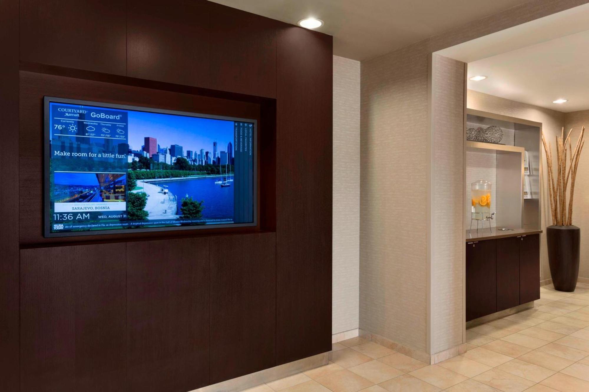 Courtyard By Marriott Bloomington Normal Hotel Luaran gambar