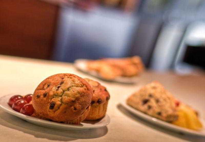Courtyard By Marriott Bloomington Normal Hotel Luaran gambar